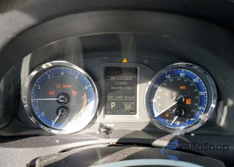 2018 Toyota Corolla L из США, поврежденный, VIN 2T1BURHE4JC006182